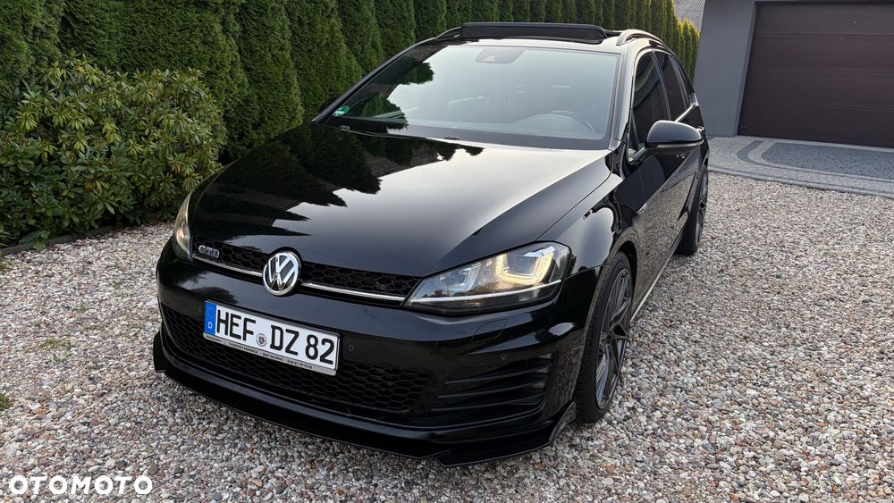 Volkswagen Golf GTD 2.0 TDI SCR DSG - 2