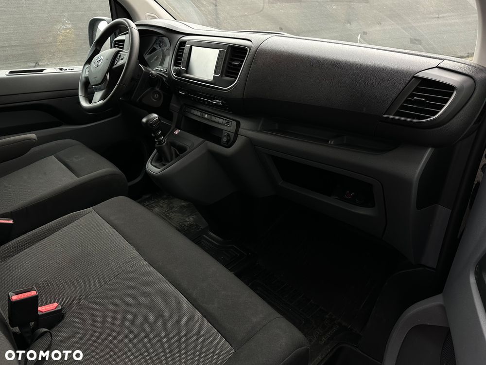 Toyota ProAce - 12
