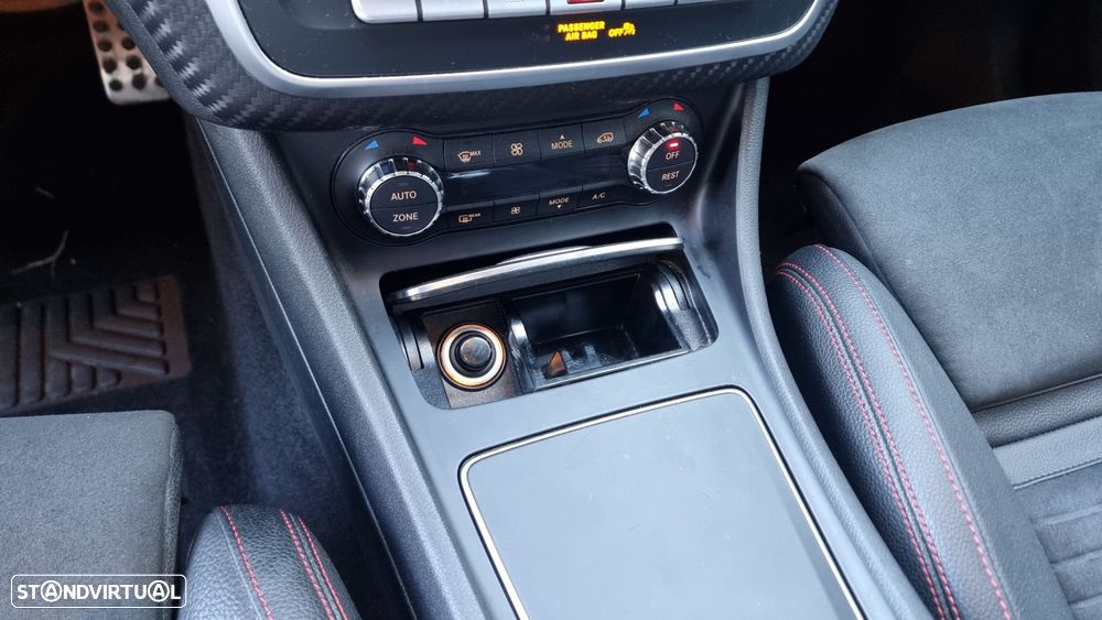 Mercedes-Benz A 200 d AMG Line Aut. - 12