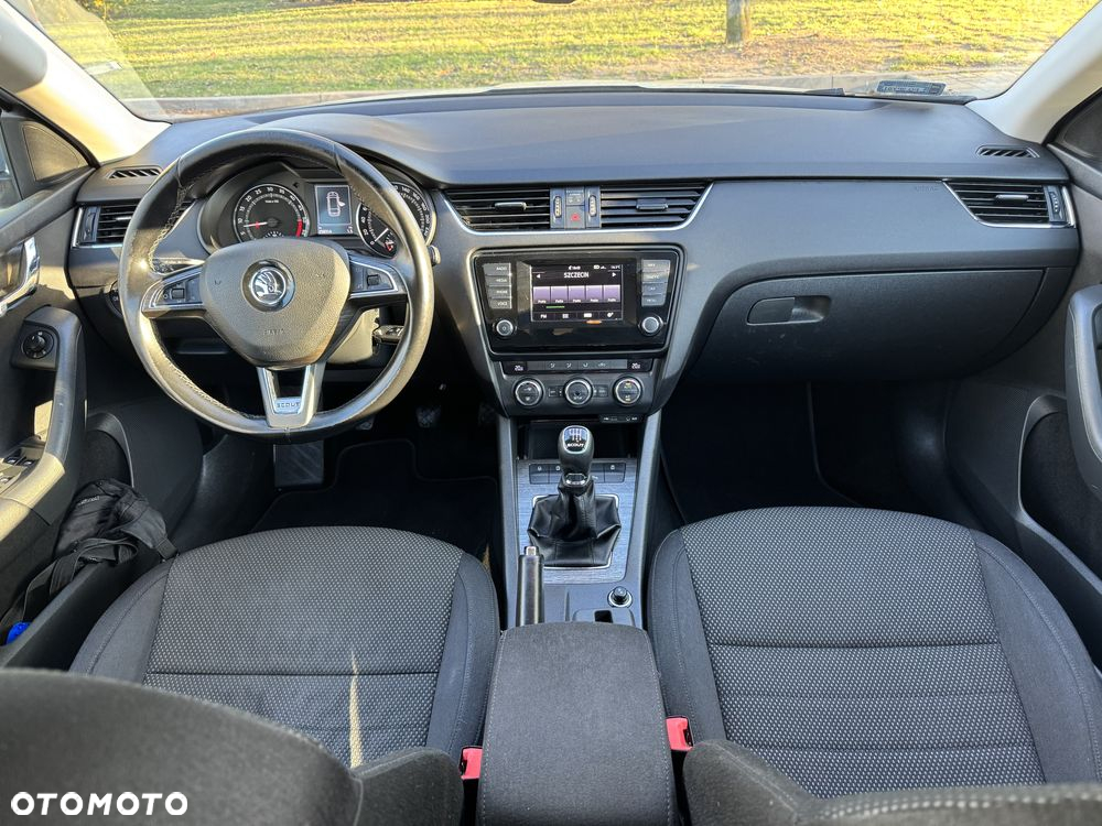Skoda Octavia Scout 2.0 TDI 4x4 - 7