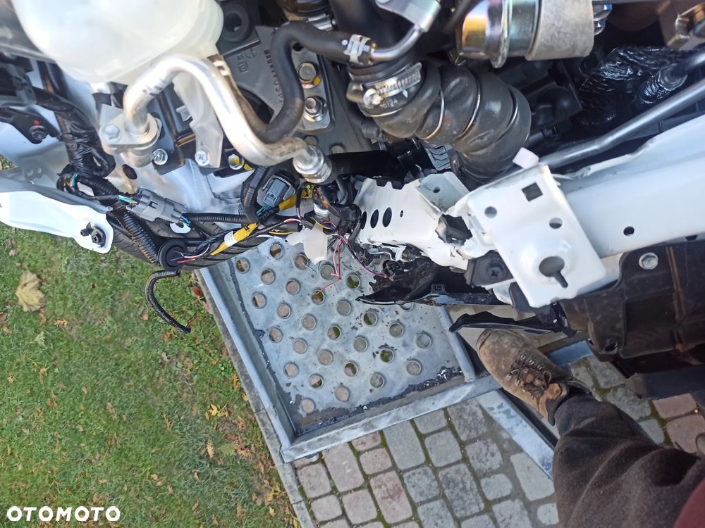 Suzuki Vitara ver-24 - 12