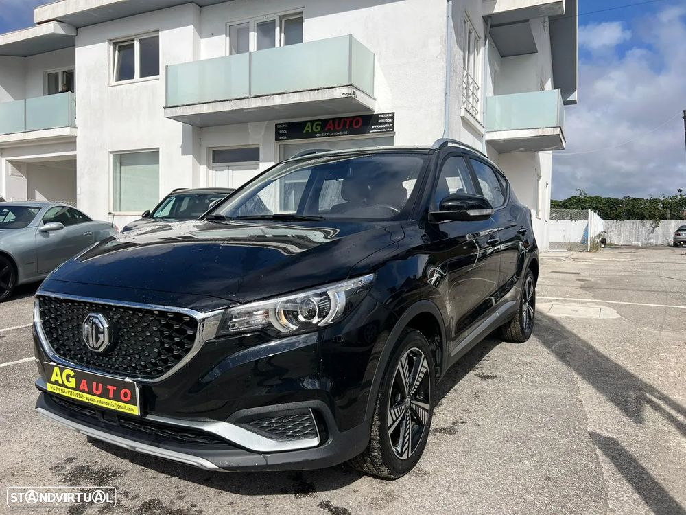 MG ZS EV Standard Luxury