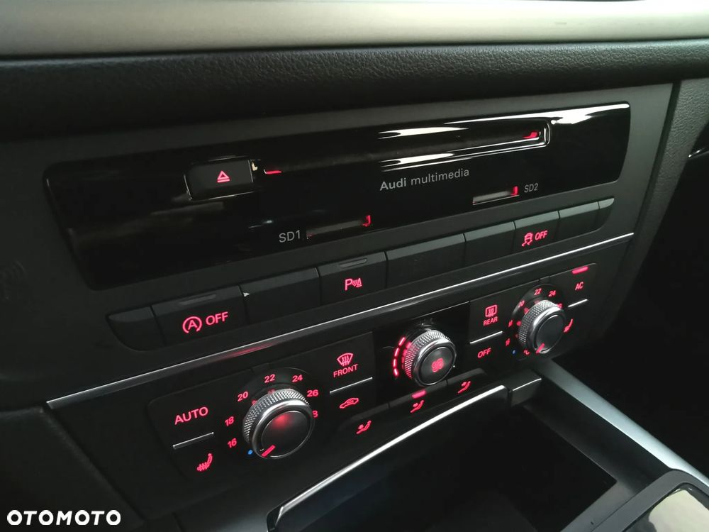 Audi A6 Avant - 32