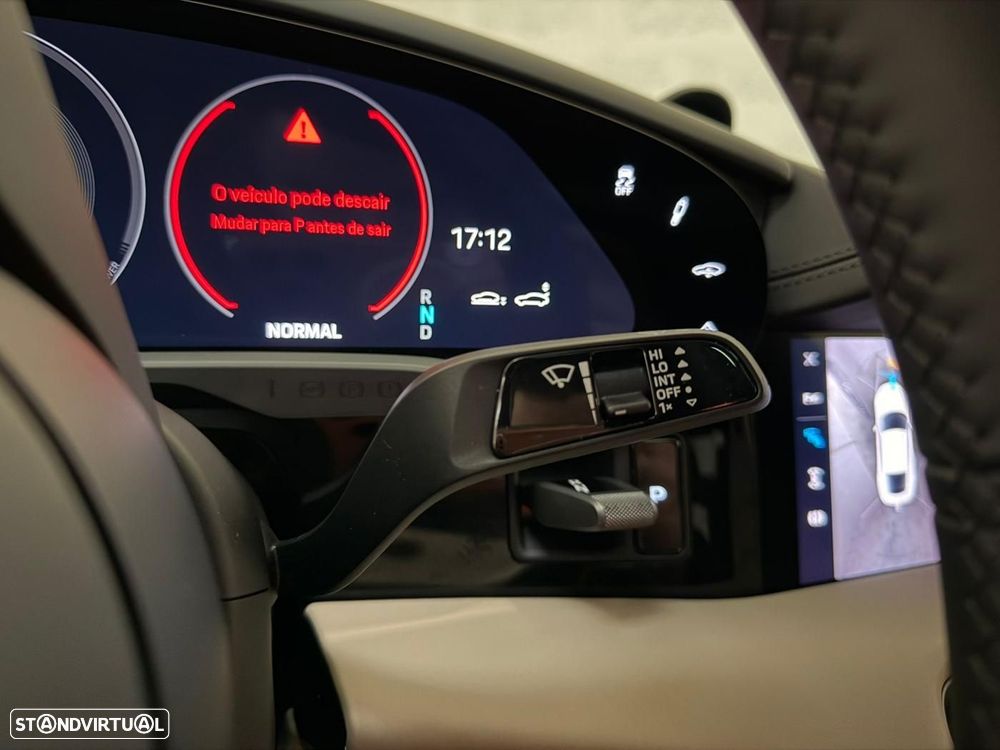 Porsche Taycan 4S - 23