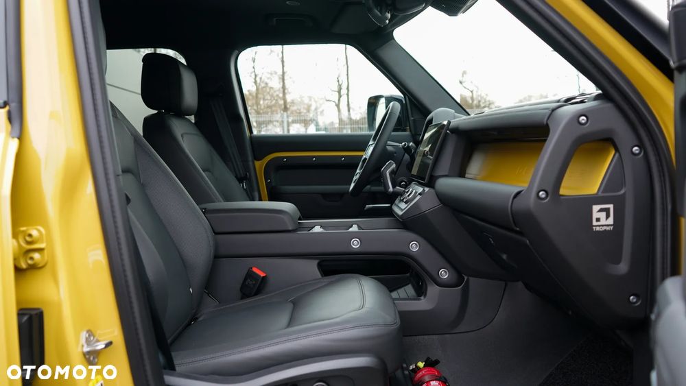 Land Rover Defender 3.0 D350 mHEV Trophy Edition Deep Sandglow - 19