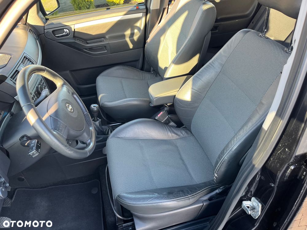 Opel Meriva 1.4 Cosmo - 19