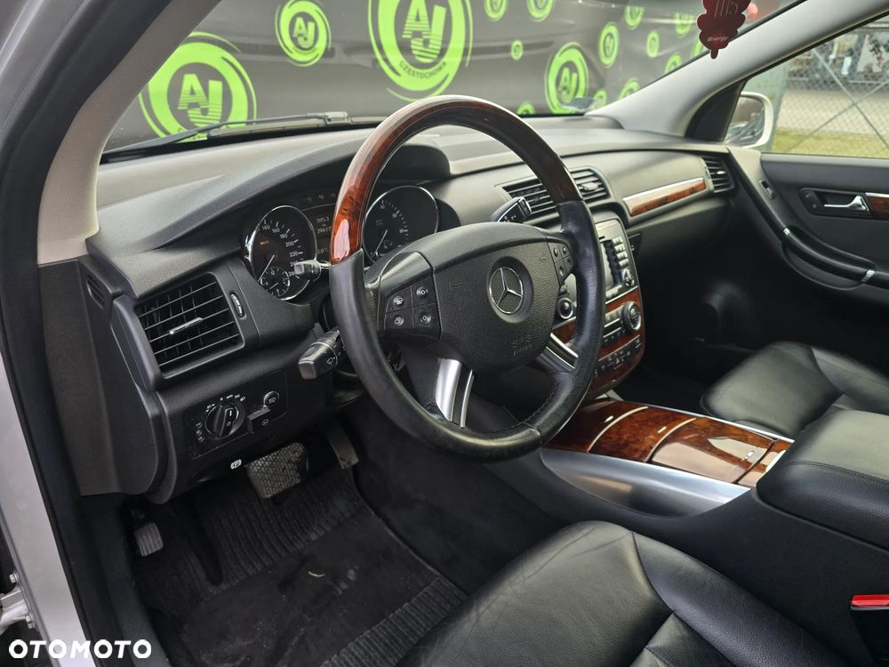 Mercedes-Benz Klasa R - 9