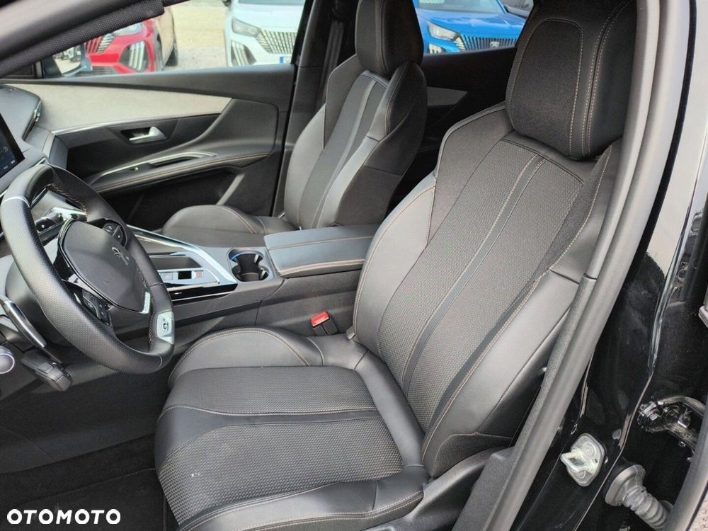 Peugeot 3008 - 11