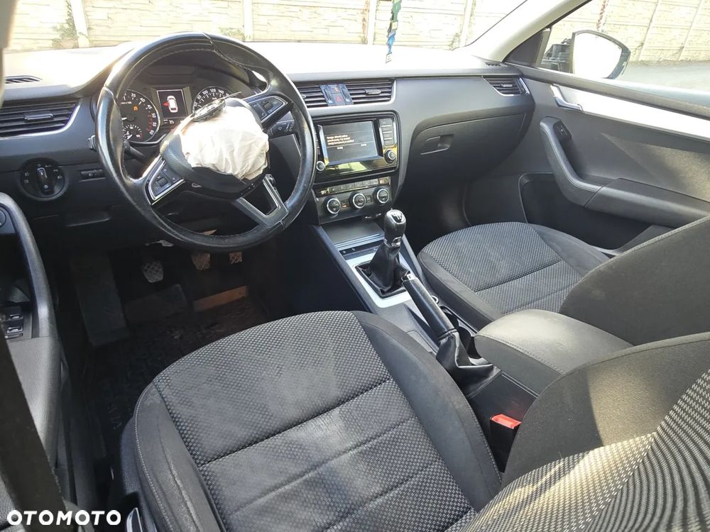 Skoda Octavia 1.6 TDI (Green tec) Style - 13