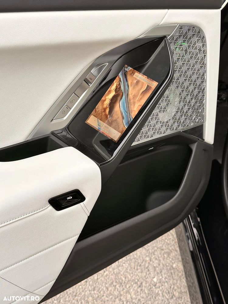 BMW 7 Series 2026 — imagine 9