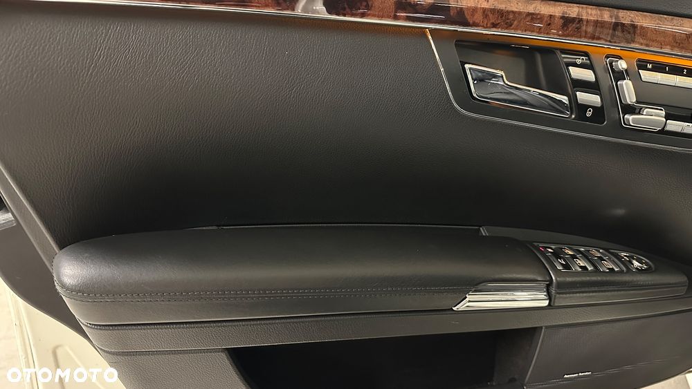 Mercedes-Benz Klasa S 500 L 7G-TRONIC - 33