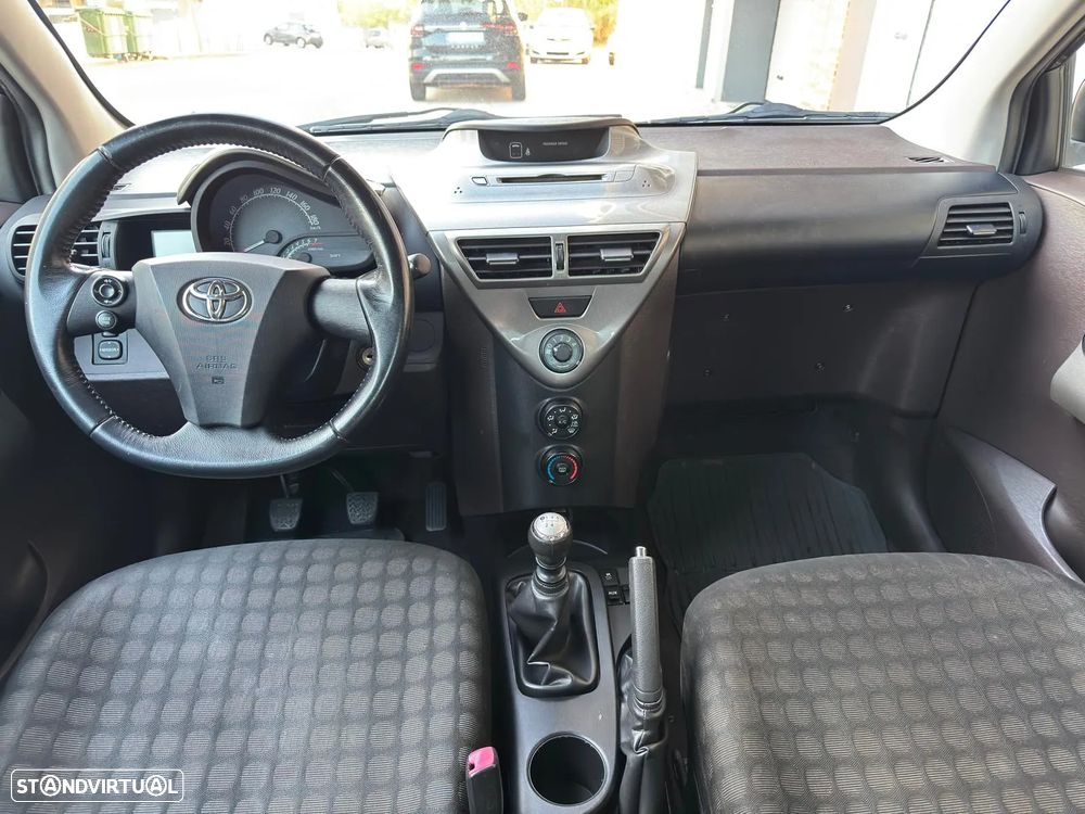 Toyota iQ 1.0 N collection - 26