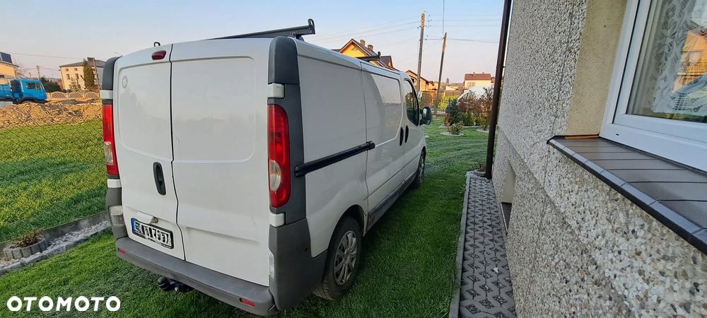 Renault Trafic - 2