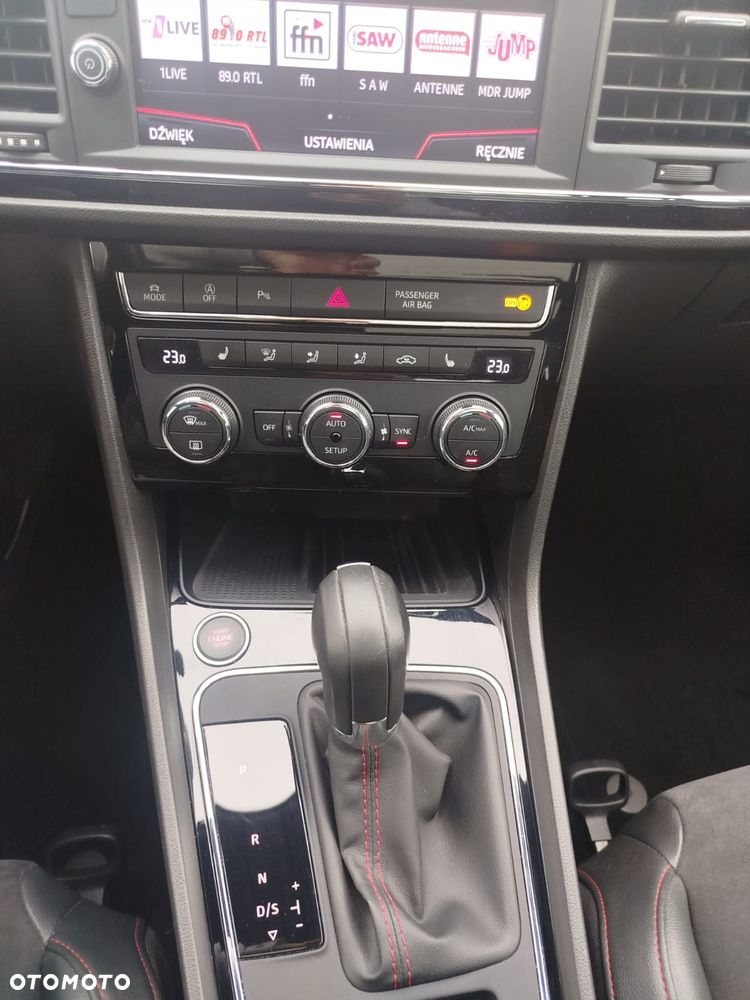 Seat Leon 2.0 TDI DPF DSG FR Black Matt Edition - 19