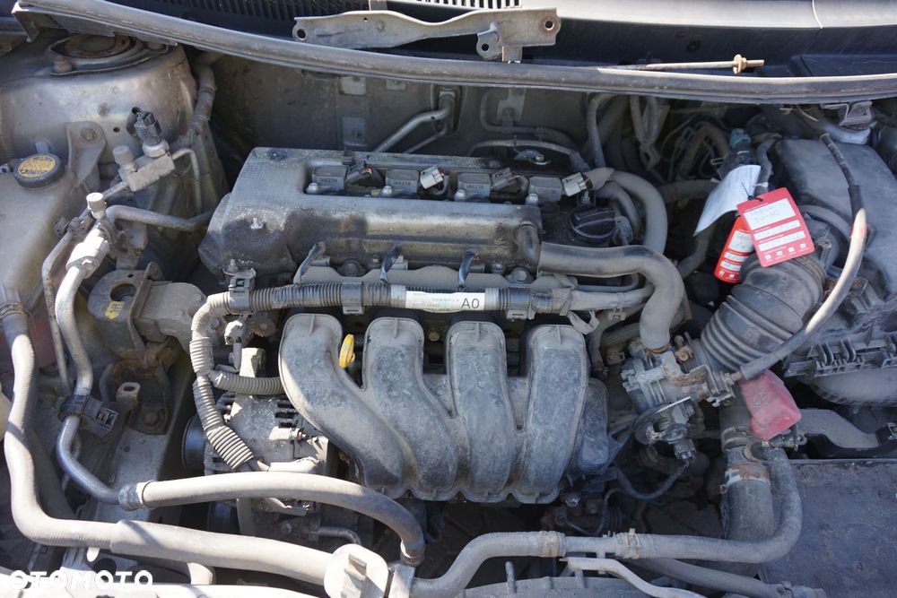 SILNIK KOMPLETNY AURIS E15 I 1.4 16V 97KM 4ZZ-FE 19000-0D300 TOYOTA 2006-2009 - 1