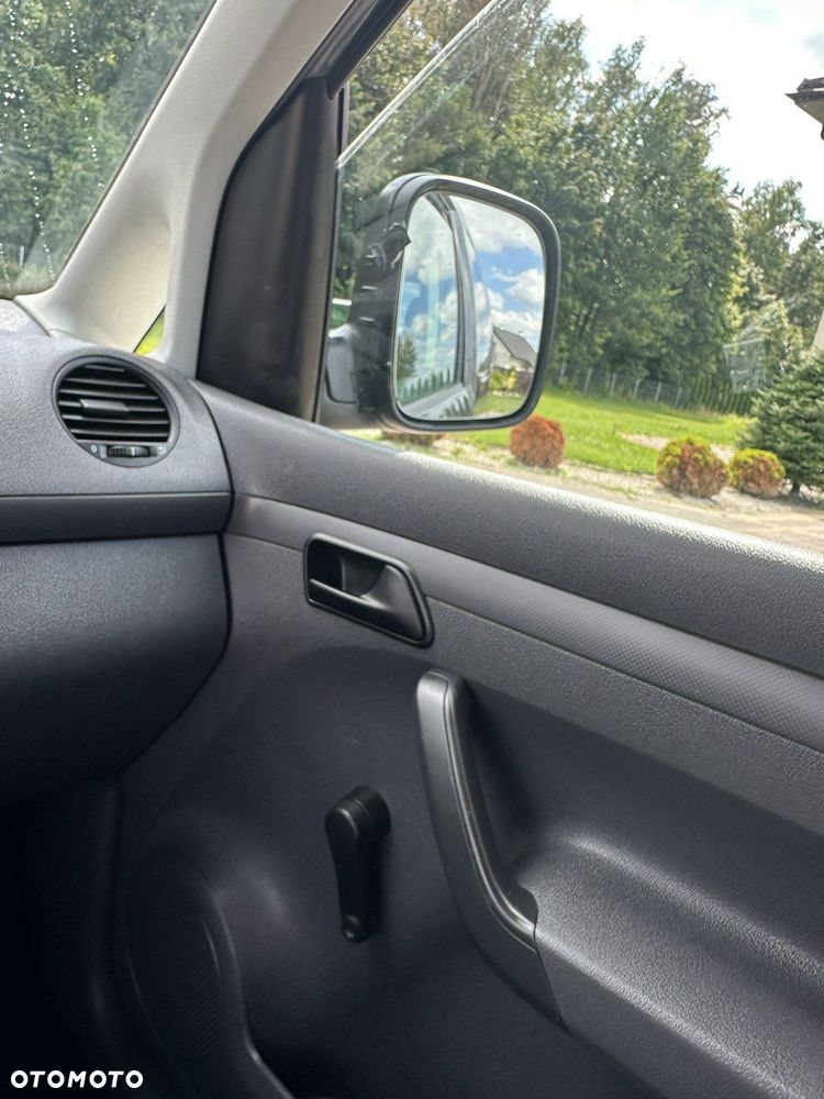 Volkswagen Caddy - 14