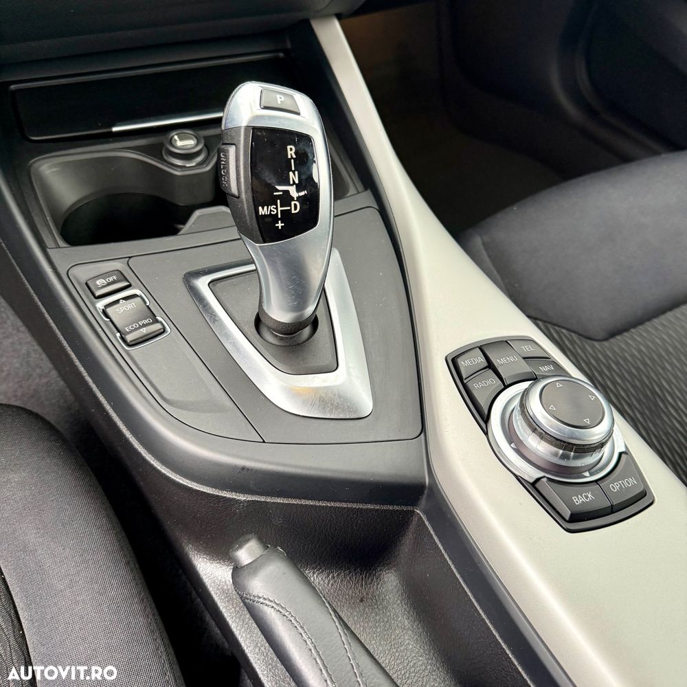 BMW Seria 1 - 12