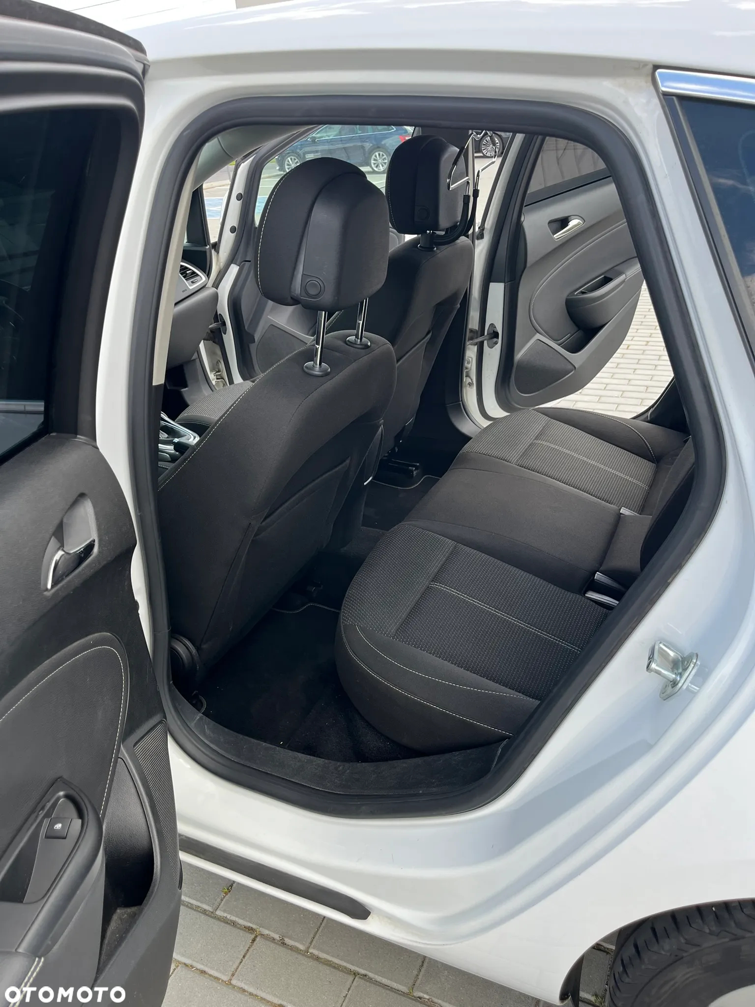 Opel Astra 1.7 CDTI DPF ecoFLEX Start/Stop Edition - 23