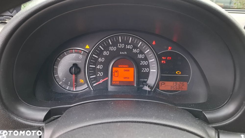 Nissan Micra - 4