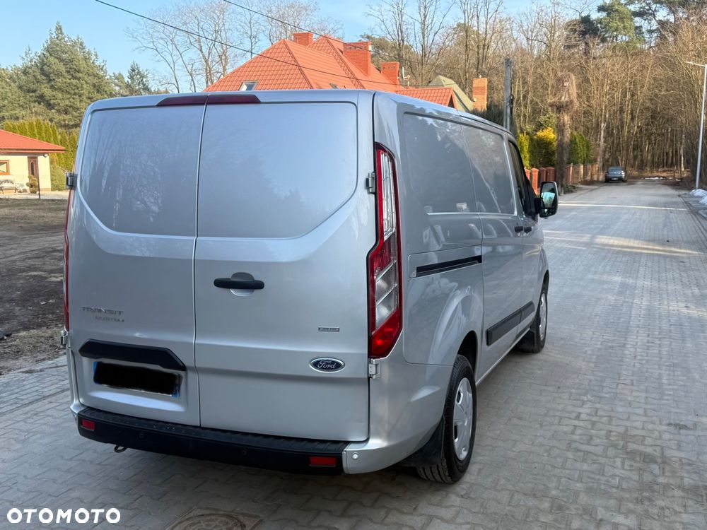 Ford Transit Custom - 8