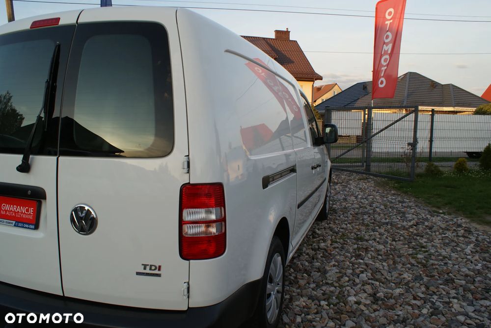 Volkswagen Caddy Maxi - 22