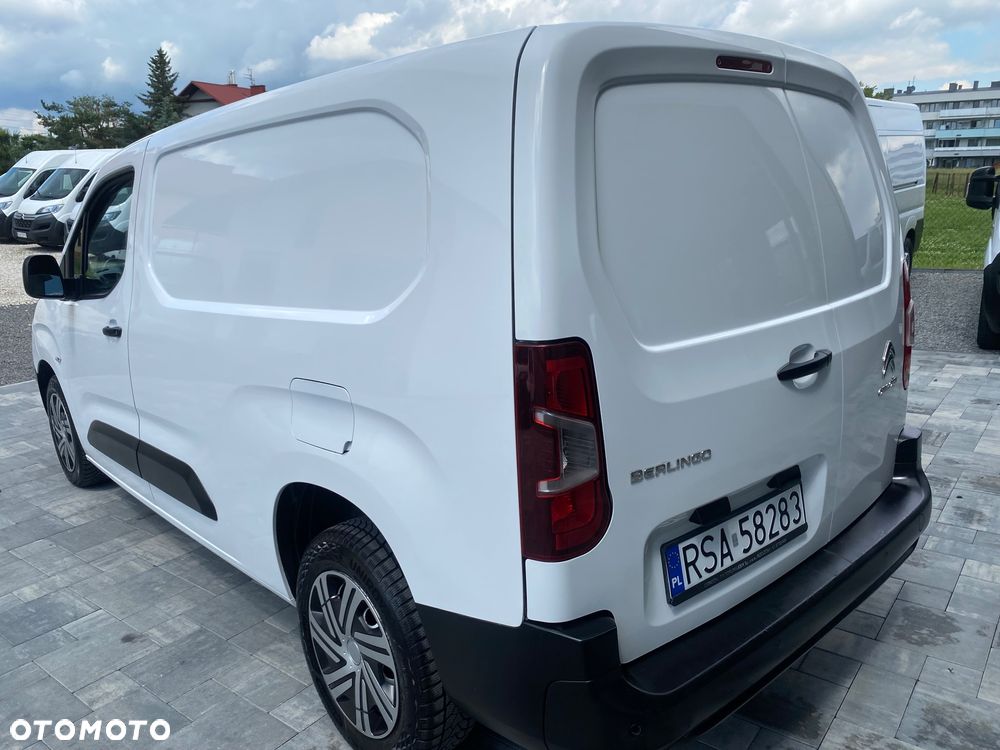 Citroën BERLINGO 1.6 HDI, MAX długi, 3-osobowy, klimatyzacja, zakupiony w salonie w Rzeszowie - 38