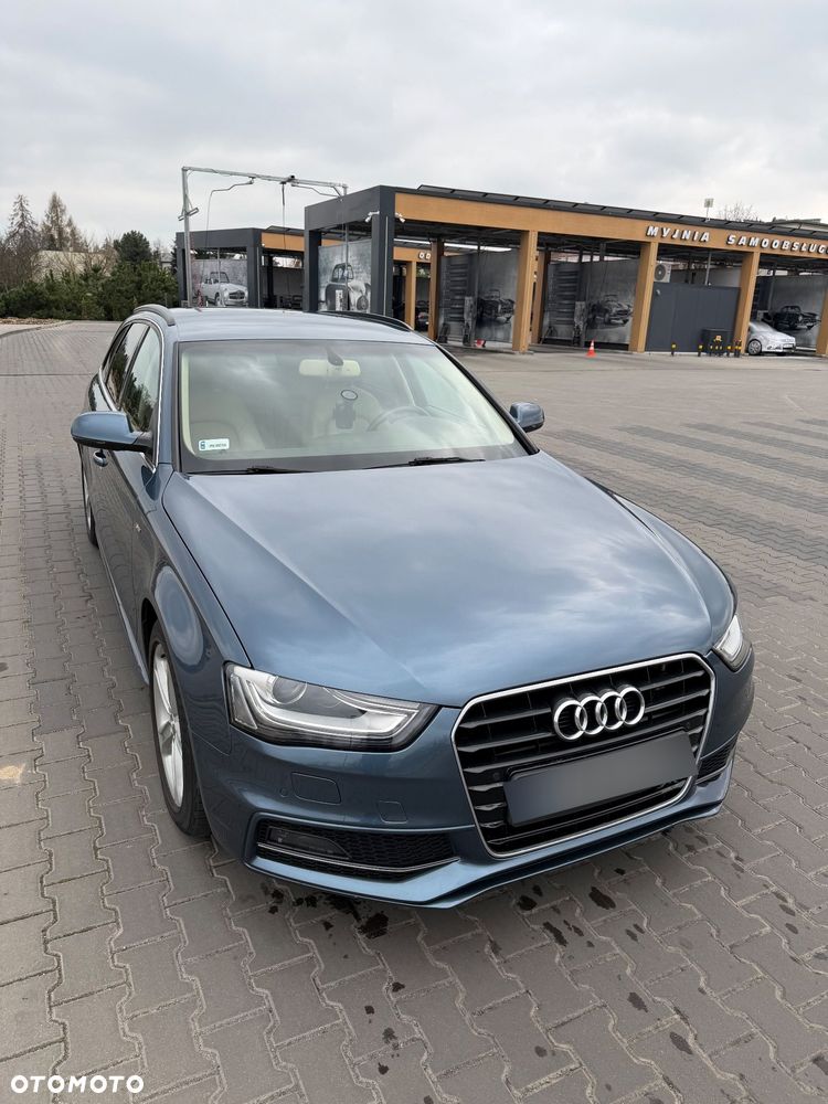 Audi A4 Avant - 8