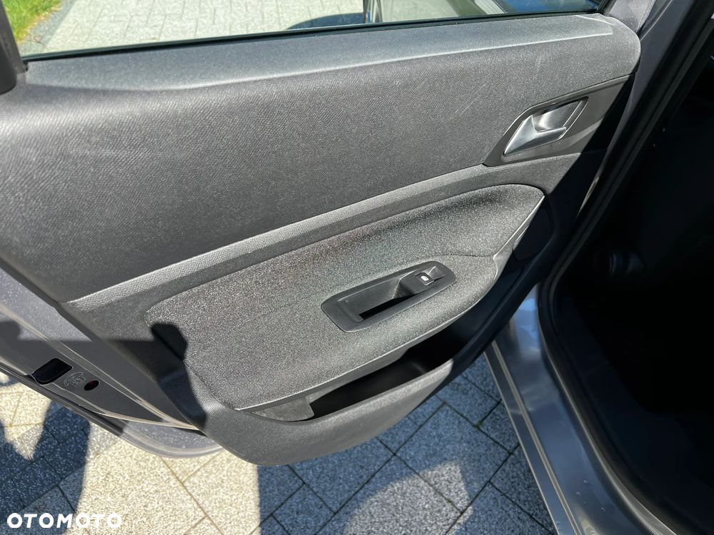 Peugeot 308 1.2 PureTech Business Line S&S - 21