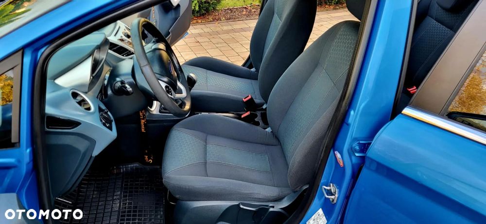 Ford Fiesta 1.25 Titanium EU5 - 10