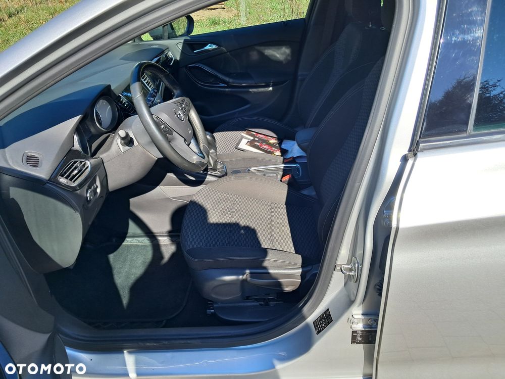 Opel Astra - 18