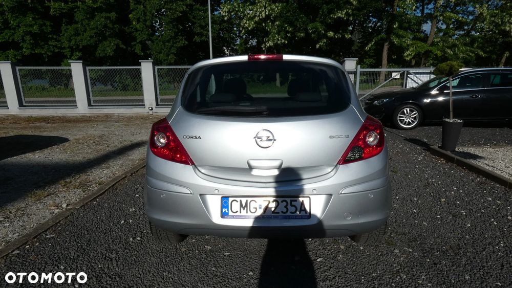 Opel Corsa 1.2 16V Enjoy - 6