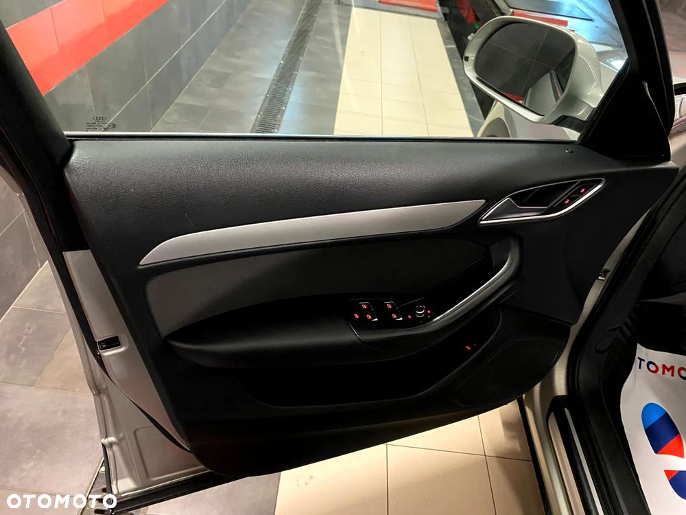 Audi Q3 2.0 TDI Sport - 13