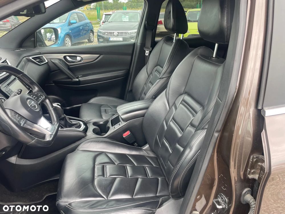 Nissan Qashqai 1.6 DCi Tekna+ Xtronic - 11