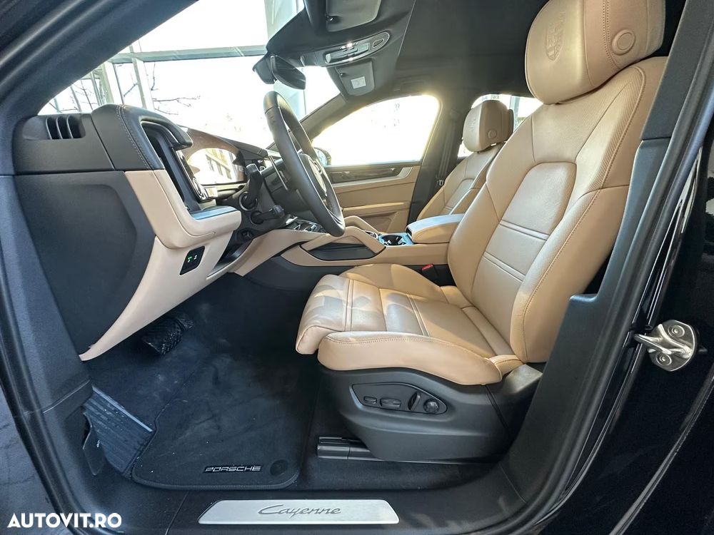Porsche Cayenne Coupe Tiptronic S - 10