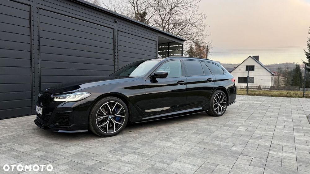 BMW Seria 5 530d xDrive mHEV M Sport sport - 1