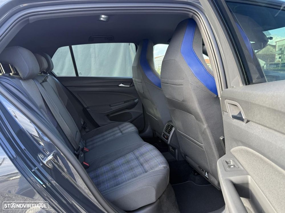 VW Golf 1.4 TSI GTE+ DSG - 43