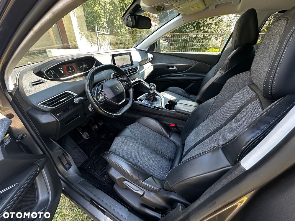 Peugeot 5008 PureTech 130 Stop & Start Active Business-Paket - 14