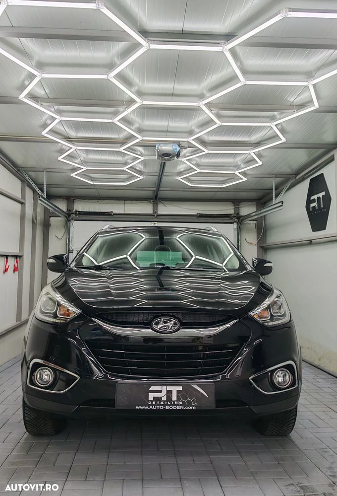 Hyundai ix35 2.0 CRDI 4WD Premium - 4