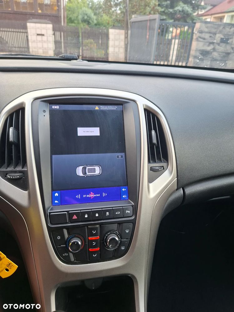 Opel Astra 1.4 ecoFLEX - 11
