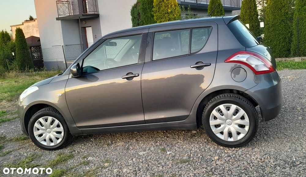 Suzuki Swift - 2