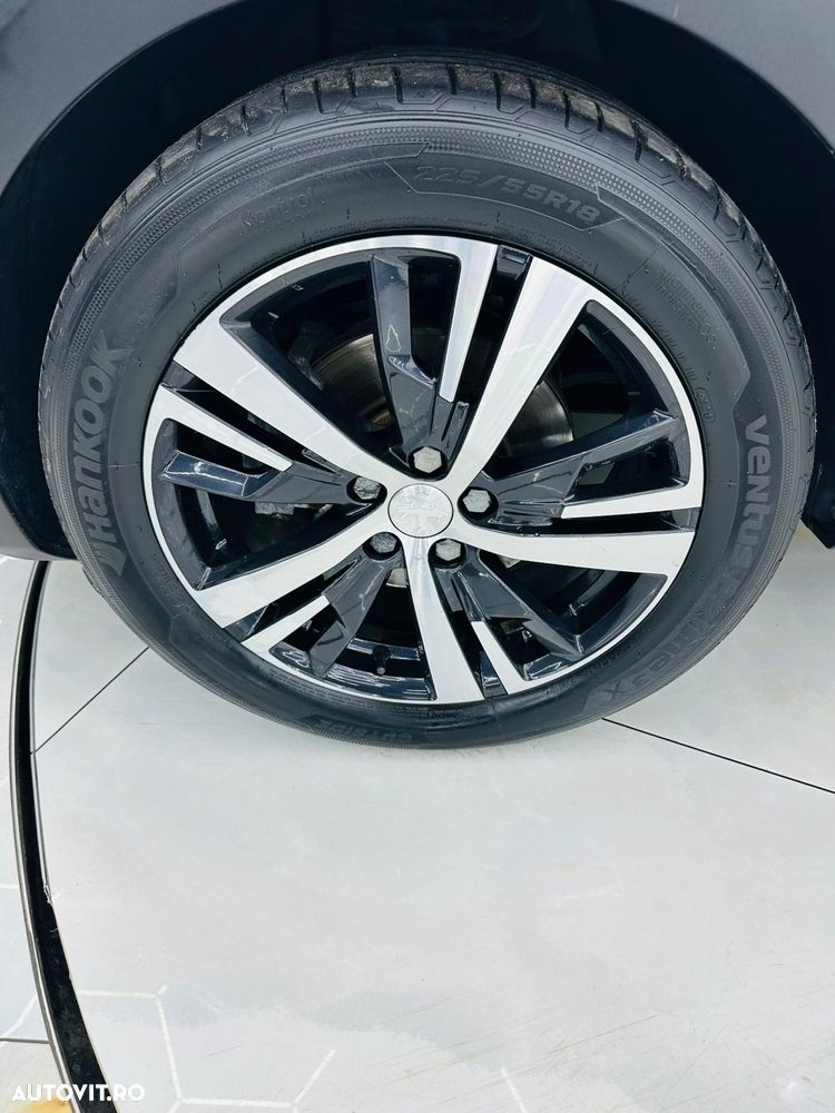 Peugeot 5008 BlueHDI 130 EAT8 Allure - 9