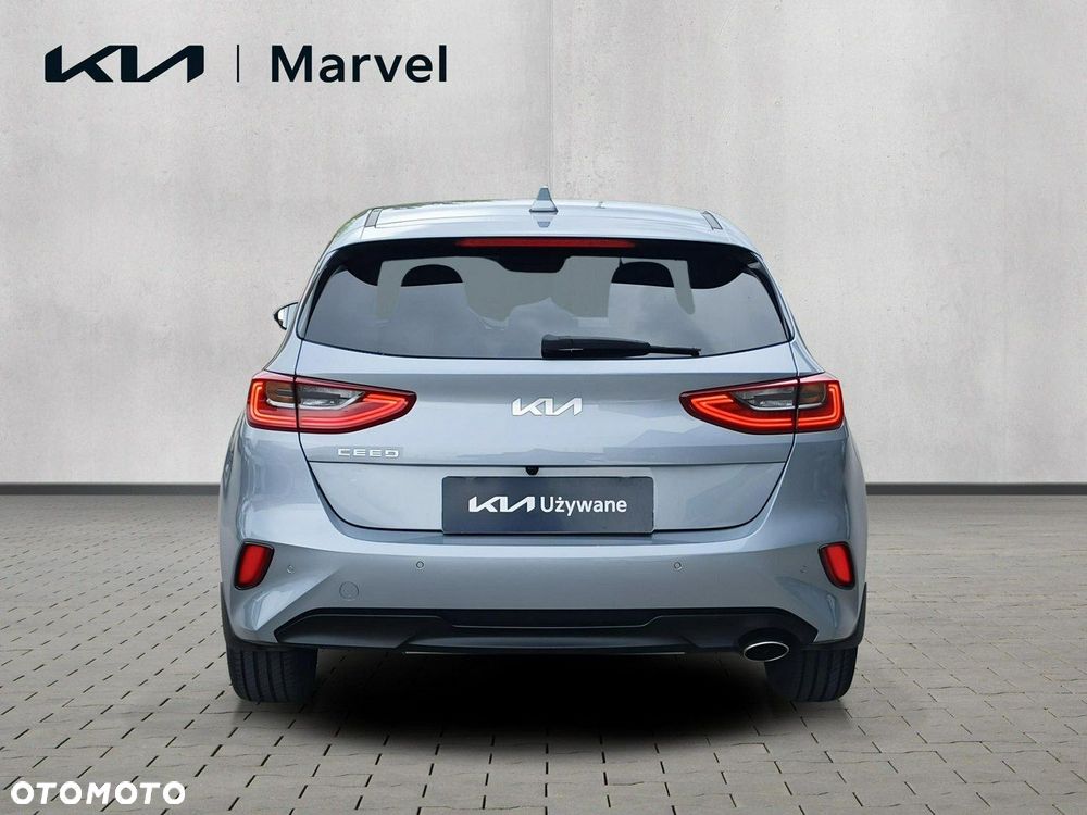 Kia Ceed - 5