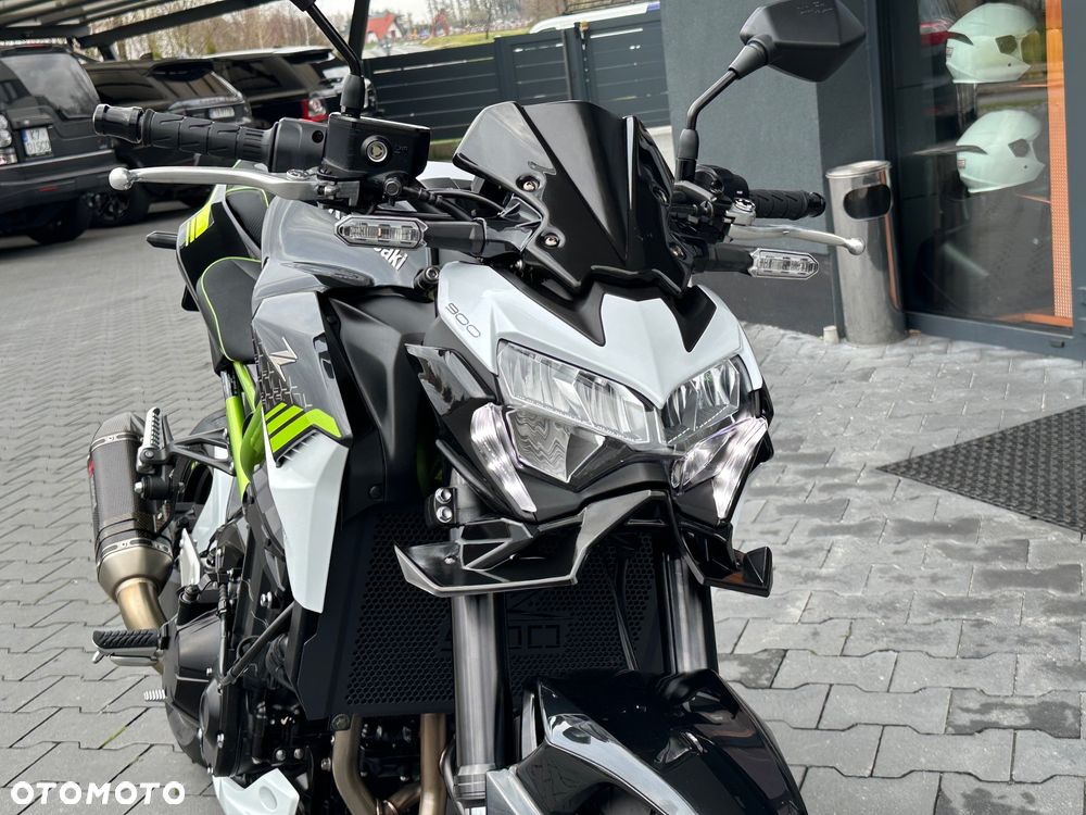 Kawasaki Z 900 - 23