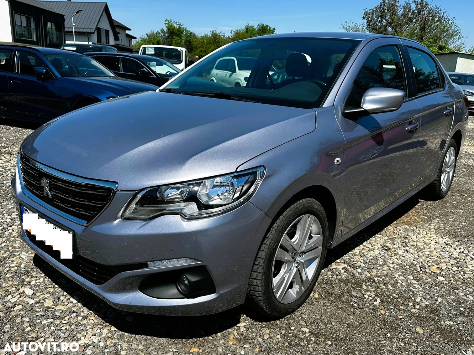 Peugeot 301 1.5 BlueHDI FAP Allure - 11