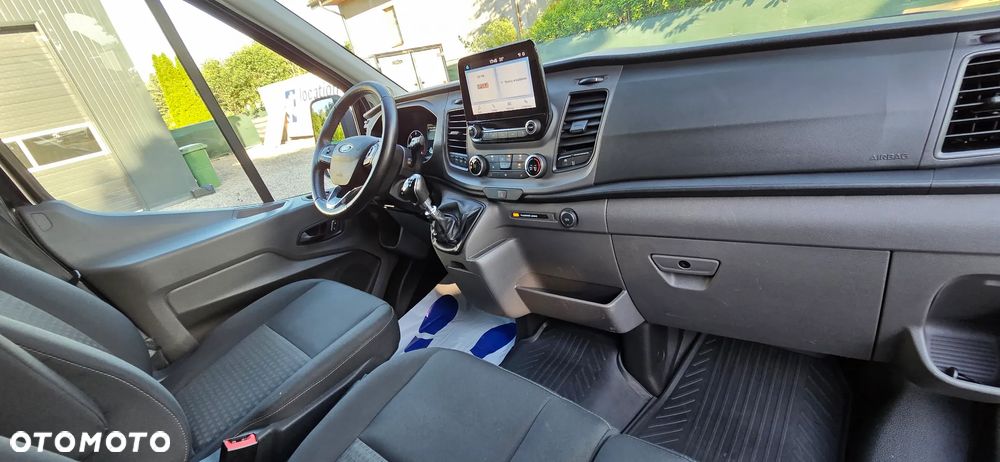 Ford Transit - 15