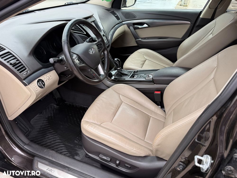 Hyundai i40 1.7 CRDI CW 7DCT ISG Supreme Pack+ - 24