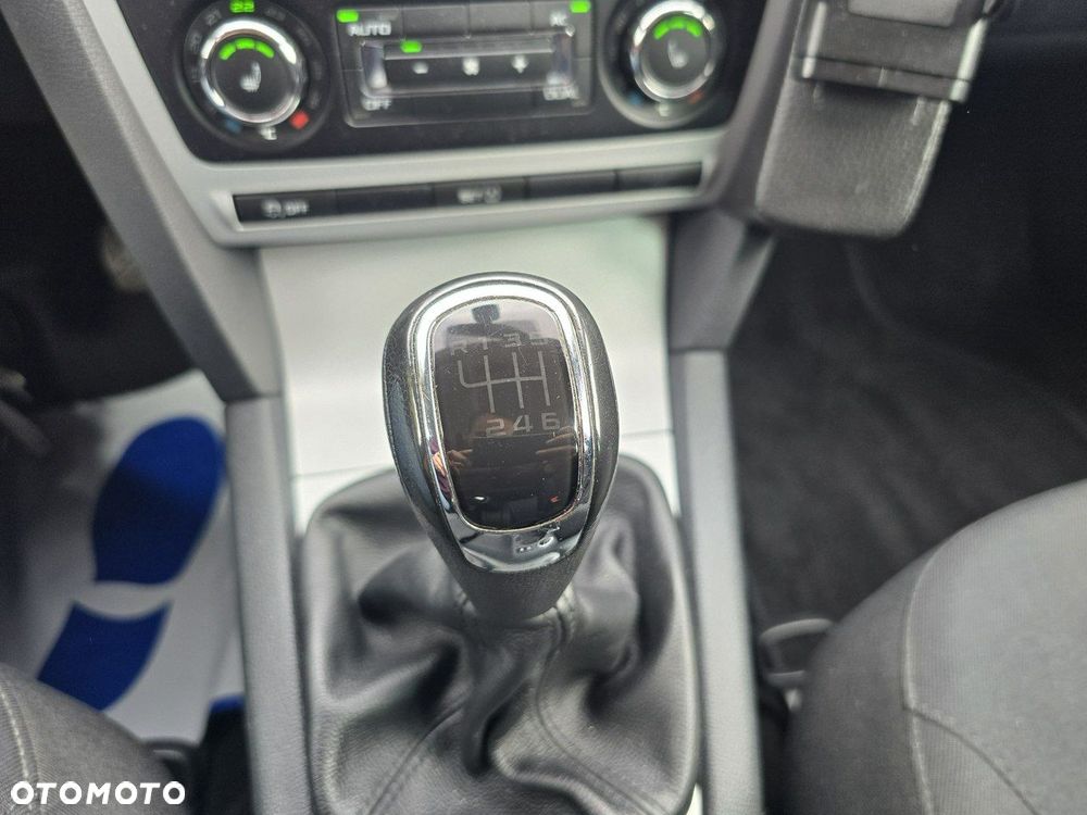 Skoda Octavia Combi 2.0 TDI Elegance - 28