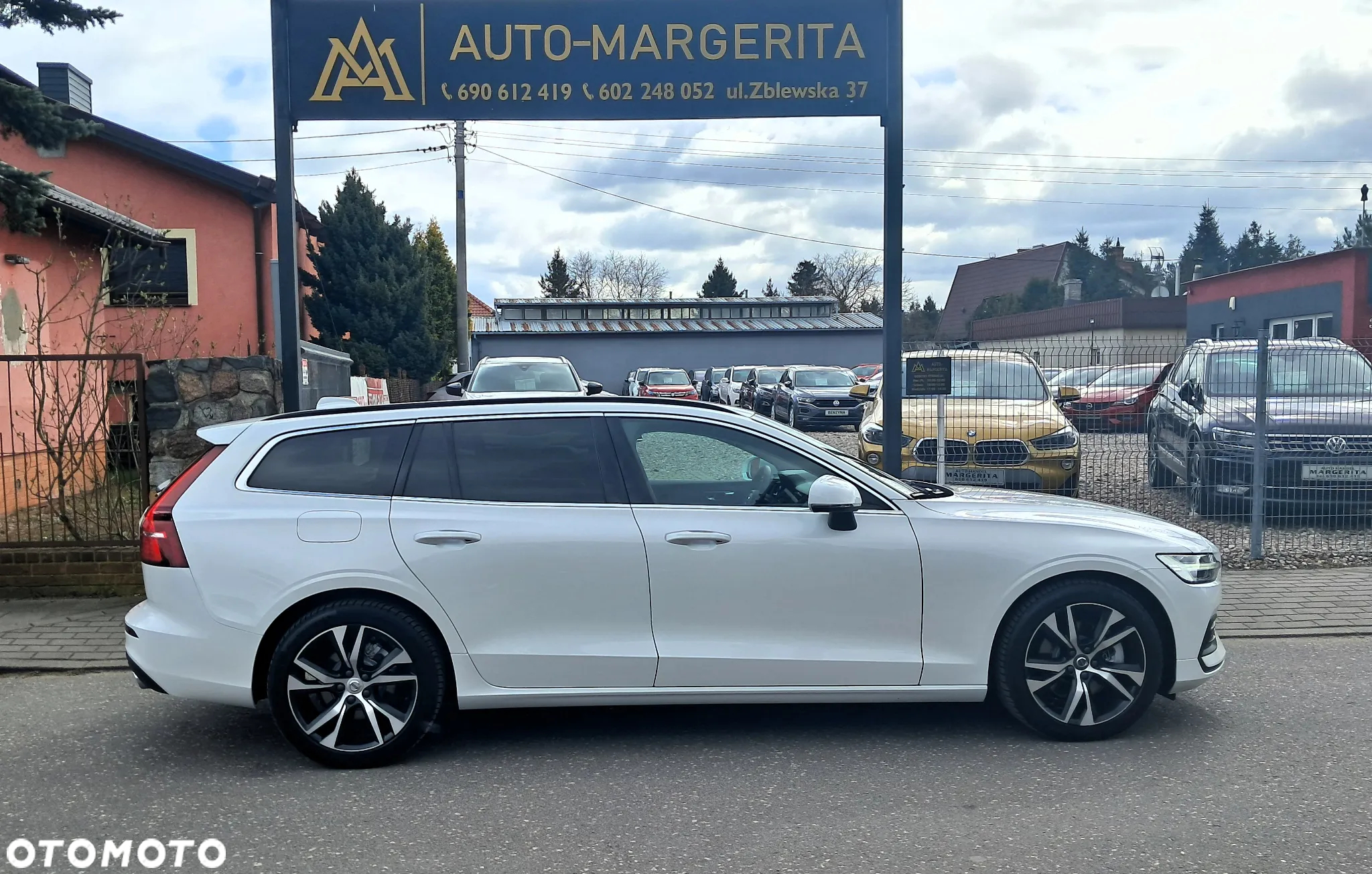 Volvo V60 B4 D Geartronic Momentum - 6