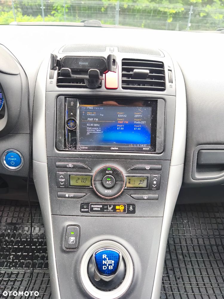 Toyota Auris - 11