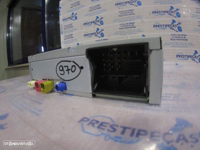 Radios 5G0035846A 5G0035846A VW GOLF 7 5G FASE 1 2014 1.6TDI 105CV 5P CINZA RATO ORIGINAL ZR_STDNAV Apoio Danificado VW GOLF 7 2013 2.0TDI 184CV 5P PRETO - 4